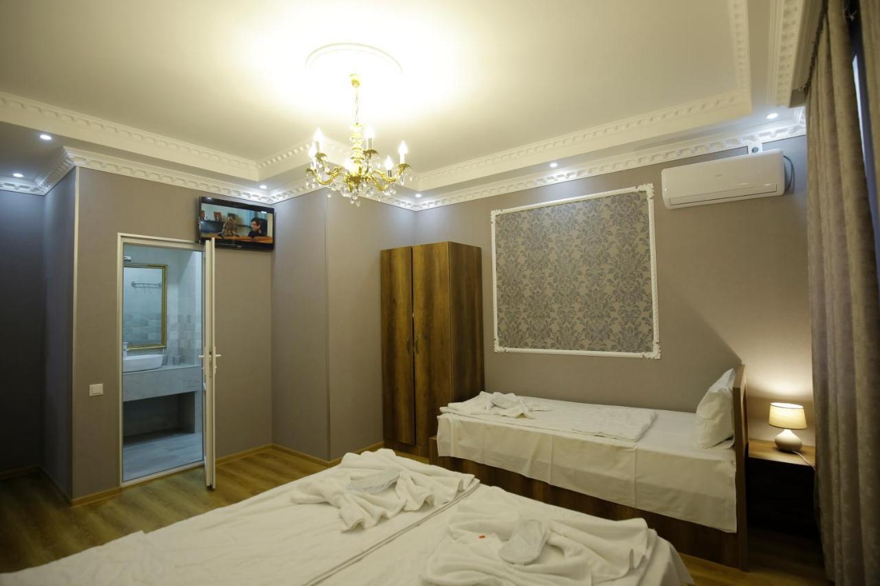 Hotel Comfort Kutaisi Dış mekan fotoğraf