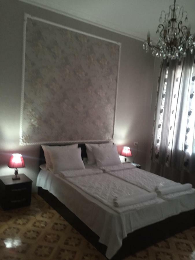 Hotel Comfort Kutaisi Dış mekan fotoğraf